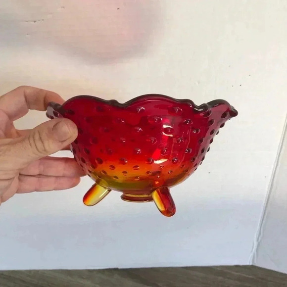 Vtg Amberina Hobnail Three  Footed Bowl - Picture 4 of 9